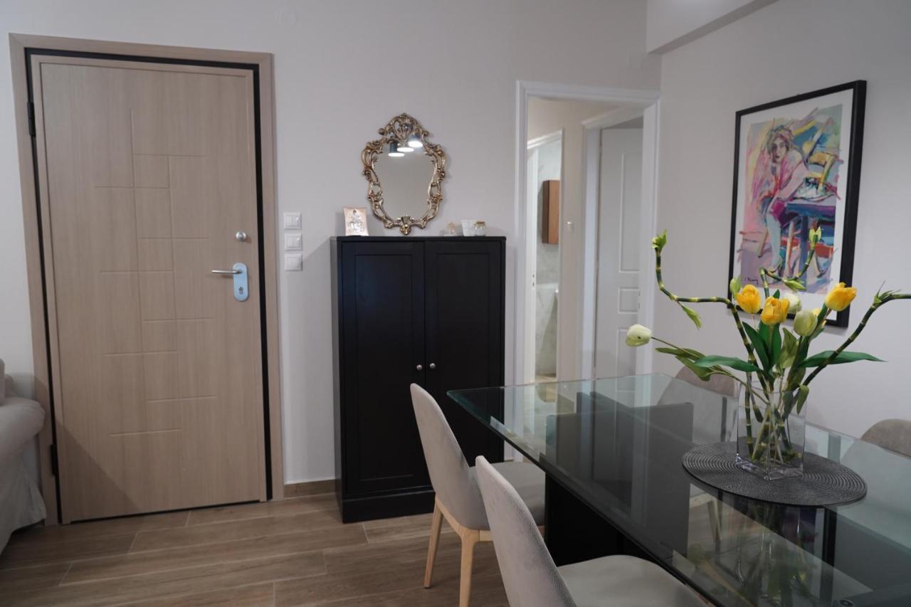 Larissa Downtown Apartment With Parking Ngoại thất bức ảnh